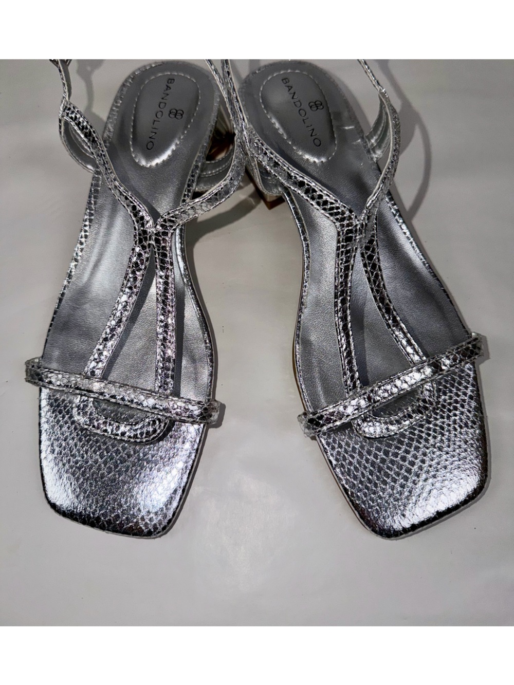 Bandolino Primadon Block Heel Sandals-Silver Snake skin size 7 - Picture 3 of 9